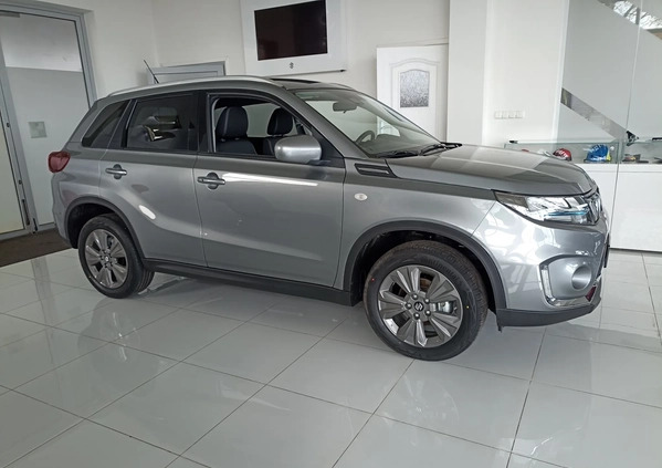 Suzuki Vitara cena 111590 przebieg: 10, rok produkcji 2024 z Sępopol małe 29